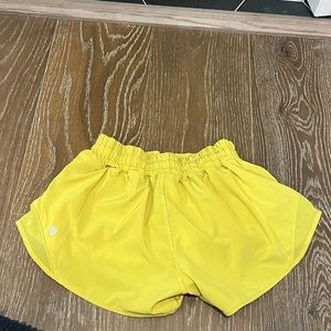lululemon yellow shorts